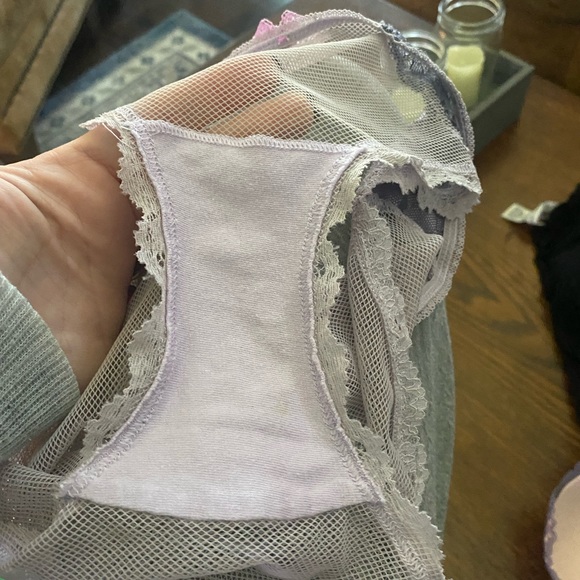 Victoria's Secret Dream Angels Push-up Bra and Panties 32DD - Picture 6 of 6